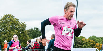 Man running Race for Life 10k 
