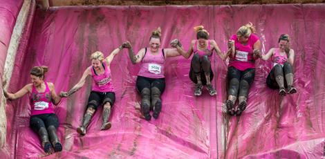 Pretty Muddy obstacles